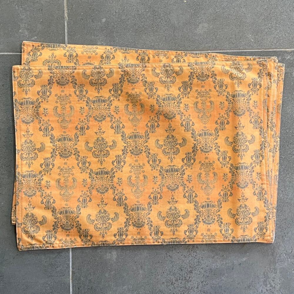 Set of‎ 4 Placemats Butternut Yellow with Turquoise Pattern